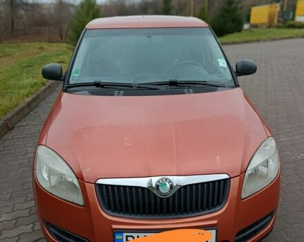 Красный Шкода Фабия, объемом двигателя 1.4 л и пробегом 207 тыс. км за 4500 $, фото 2 на Automoto.ua