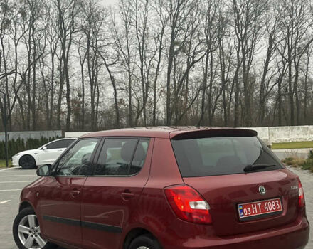 Червоний Шкода Фабія, об'ємом двигуна 1.39 л та пробігом 250 тис. км за 4850 $, фото 3 на Automoto.ua