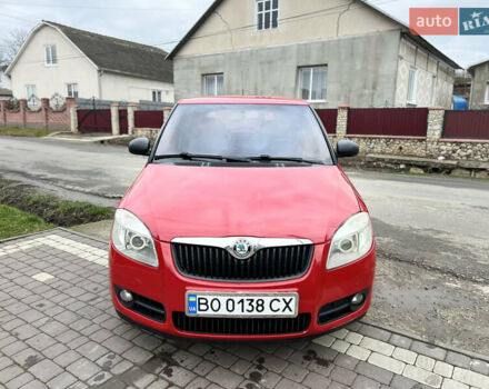 Червоний Шкода Фабія, об'ємом двигуна 1.2 л та пробігом 217 тис. км за 3999 $, фото 4 на Automoto.ua