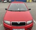 Красный Шкода Фабия, объемом двигателя 1.2 л и пробегом 188 тыс. км за 3900 $, фото 1 на Automoto.ua