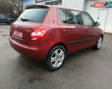 Красный Шкода Фабия, объемом двигателя 1.4 л и пробегом 251 тыс. км за 5499 $, фото 5 на Automoto.ua