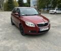 Красный Шкода Фабия, объемом двигателя 1.2 л и пробегом 310 тыс. км за 3800 $, фото 2 на Automoto.ua