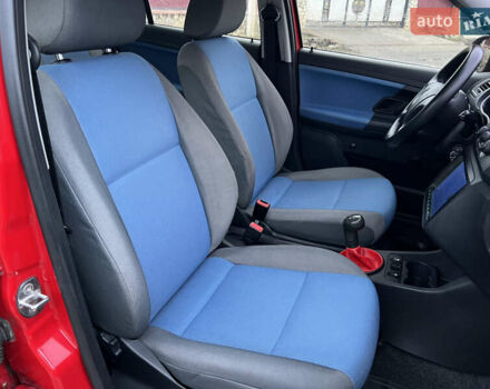 Червоний Шкода Фабія, об'ємом двигуна 1.2 л та пробігом 217 тис. км за 3999 $, фото 39 на Automoto.ua