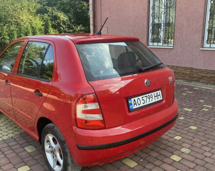 Красный Шкода Фабия, объемом двигателя 1.2 л и пробегом 135 тыс. км за 3200 $, фото 3 на Automoto.ua