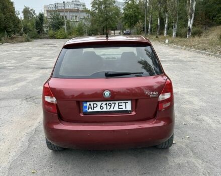 Красный Шкода Фабия, объемом двигателя 1.2 л и пробегом 310 тыс. км за 3800 $, фото 4 на Automoto.ua