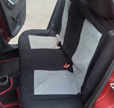 Червоний Шкода Фабія, об'ємом двигуна 1.39 л та пробігом 229 тис. км за 5000 $, фото 23 на Automoto.ua