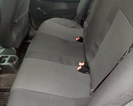 Красный Шкода Фабия, объемом двигателя 1.2 л и пробегом 409 тыс. км за 1800 $, фото 9 на Automoto.ua