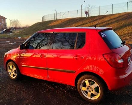 Красный Шкода Фабия, объемом двигателя 1.2 л и пробегом 211 тыс. км за 4200 $, фото 12 на Automoto.ua