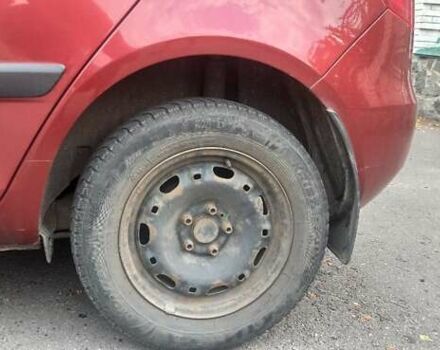 Червоний Шкода Фабія, об'ємом двигуна 1.39 л та пробігом 229 тис. км за 5000 $, фото 6 на Automoto.ua