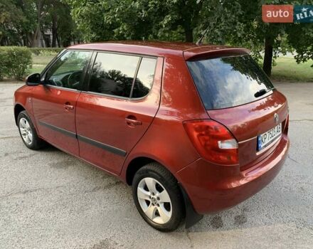 Красный Шкода Фабия, объемом двигателя 1.39 л и пробегом 162 тыс. км за 5500 $, фото 15 на Automoto.ua
