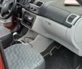 Красный Шкода Фабия, объемом двигателя 1.39 л и пробегом 280 тыс. км за 3900 $, фото 22 на Automoto.ua