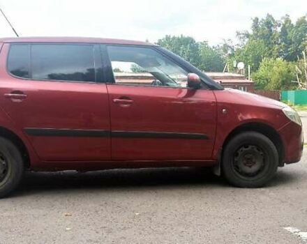 Червоний Шкода Фабія, об'ємом двигуна 1.39 л та пробігом 229 тис. км за 5000 $, фото 2 на Automoto.ua