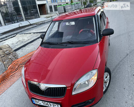 Красный Шкода Фабия, объемом двигателя 1.2 л и пробегом 277 тыс. км за 3999 $, фото 53 на Automoto.ua