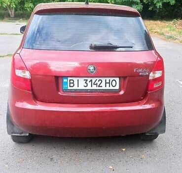 Червоний Шкода Фабія, об'ємом двигуна 1.39 л та пробігом 229 тис. км за 5000 $, фото 7 на Automoto.ua