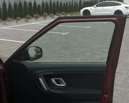 Червоний Шкода Фабія, об'ємом двигуна 1.39 л та пробігом 250 тис. км за 4850 $, фото 17 на Automoto.ua