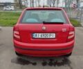 Красный Шкода Фабия, объемом двигателя 1.2 л и пробегом 240 тыс. км за 4200 $, фото 5 на Automoto.ua
