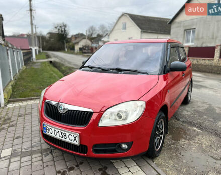 Червоний Шкода Фабія, об'ємом двигуна 1.2 л та пробігом 217 тис. км за 3999 $, фото 6 на Automoto.ua