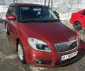 Красный Шкода Фабия, объемом двигателя 1.39 л и пробегом 261 тыс. км за 3500 $, фото 1 на Automoto.ua