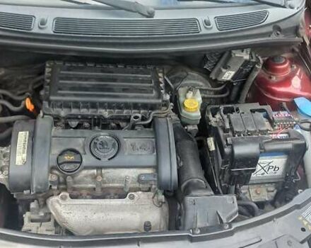 Червоний Шкода Фабія, об'ємом двигуна 1.39 л та пробігом 229 тис. км за 5000 $, фото 18 на Automoto.ua