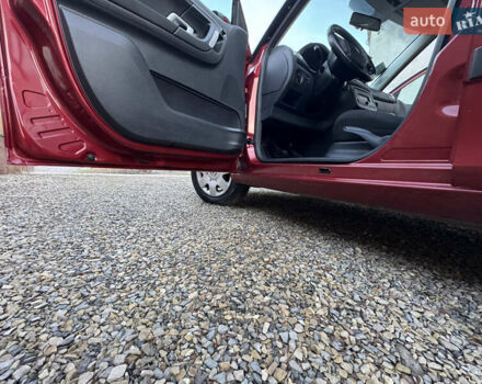 Красный Шкода Фабия, объемом двигателя 1.39 л и пробегом 232 тыс. км за 4500 $, фото 66 на Automoto.ua