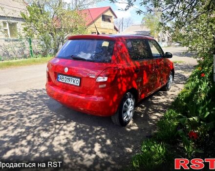 Червоний Шкода Фабія, об'ємом двигуна 1.2 л та пробігом 0 тис. км за 3000 $, фото 1 на Automoto.ua