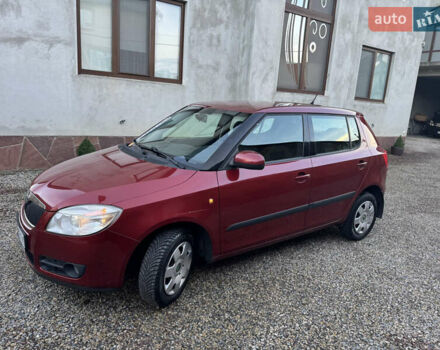 Красный Шкода Фабия, объемом двигателя 1.39 л и пробегом 232 тыс. км за 4500 $, фото 7 на Automoto.ua