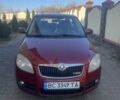 Красный Шкода Фабия, объемом двигателя 1.4 л и пробегом 278 тыс. км за 4600 $, фото 1 на Automoto.ua