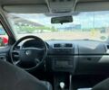 Красный Шкода Фабия, объемом двигателя 1.2 л и пробегом 178 тыс. км за 5600 $, фото 7 на Automoto.ua