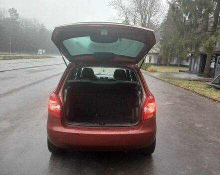 Червоний Шкода Фабія, об'ємом двигуна 0 л та пробігом 251 тис. км за 5499 $, фото 7 на Automoto.ua