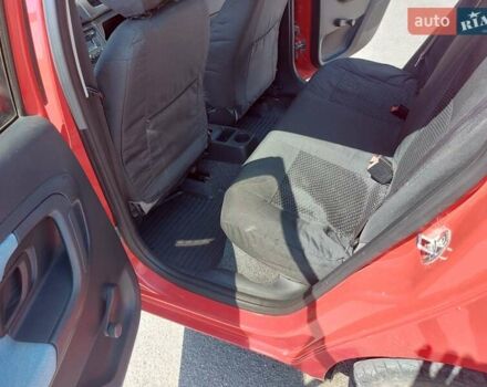 Красный Шкода Фабия, объемом двигателя 1.2 л и пробегом 226 тыс. км за 3700 $, фото 11 на Automoto.ua