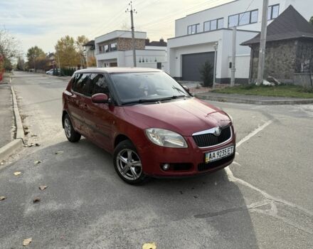 Червоний Шкода Фабія, об'ємом двигуна 1.4 л та пробігом 305 тис. км за 3000 $, фото 1 на Automoto.ua