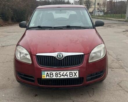 Красный Шкода Фабия, объемом двигателя 1.2 л и пробегом 205 тыс. км за 3000 $, фото 3 на Automoto.ua