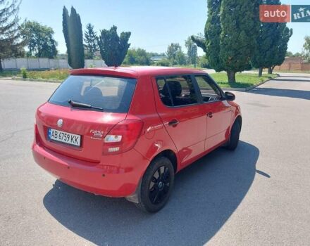 Красный Шкода Фабия, объемом двигателя 1.2 л и пробегом 226 тыс. км за 3700 $, фото 5 на Automoto.ua