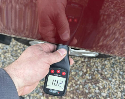 Красный Шкода Фабия, объемом двигателя 1.39 л и пробегом 232 тыс. км за 4500 $, фото 19 на Automoto.ua