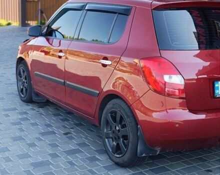 Красный Шкода Фабия, объемом двигателя 1.4 л и пробегом 200 тыс. км за 4950 $, фото 4 на Automoto.ua