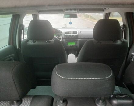 Червоний Шкода Фабія, об'ємом двигуна 0 л та пробігом 251 тис. км за 5499 $, фото 6 на Automoto.ua