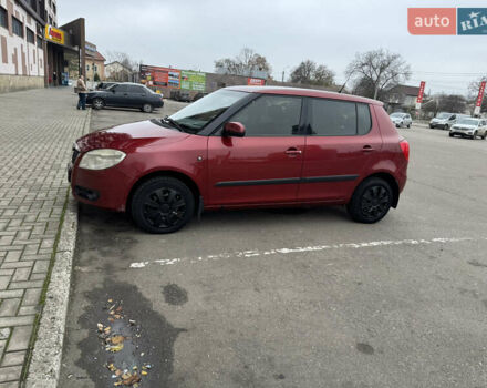 Красный Шкода Фабия, объемом двигателя 1.6 л и пробегом 203 тыс. км за 6300 $, фото 6 на Automoto.ua