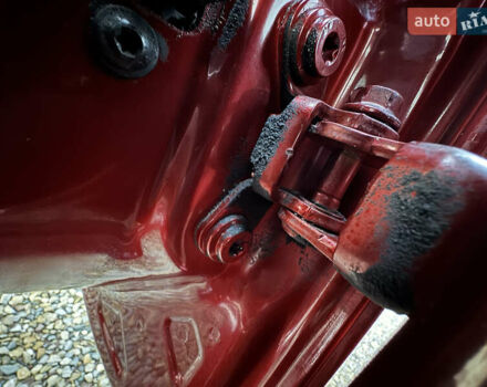 Красный Шкода Фабия, объемом двигателя 1.39 л и пробегом 232 тыс. км за 4500 $, фото 60 на Automoto.ua