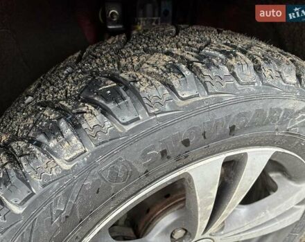 Красный Шкода Фабия, объемом двигателя 1.4 л и пробегом 256 тыс. км за 4500 $, фото 17 на Automoto.ua