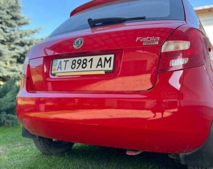 Червоний Шкода Фабія, об'ємом двигуна 1.2 л та пробігом 112 тис. км за 4800 $, фото 3 на Automoto.ua