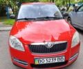 Красный Шкода Фабия, объемом двигателя 1.39 л и пробегом 99 тыс. км за 5700 $, фото 1 на Automoto.ua