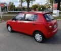 Красный Шкода Фабия, объемом двигателя 1.4 л и пробегом 250 тыс. км за 3550 $, фото 2 на Automoto.ua
