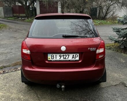 Красный Шкода Фабия, объемом двигателя 1.4 л и пробегом 198 тыс. км за 4500 $, фото 2 на Automoto.ua