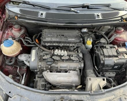 Червоний Шкода Фабія, об'ємом двигуна 1.4 л та пробігом 305 тис. км за 3000 $, фото 20 на Automoto.ua