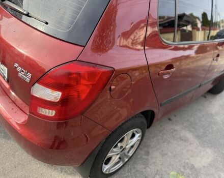 Червоний Шкода Фабія, об'ємом двигуна 1.4 л та пробігом 305 тис. км за 3000 $, фото 8 на Automoto.ua