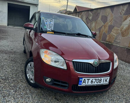 Красный Шкода Фабия, объемом двигателя 1.39 л и пробегом 232 тыс. км за 4500 $, фото 10 на Automoto.ua