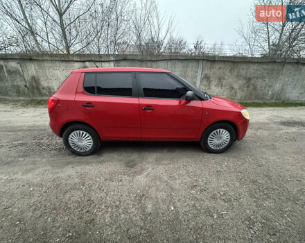 Красный Шкода Фабия, объемом двигателя 1.2 л и пробегом 166 тыс. км за 3450 $, фото 10 на Automoto.ua
