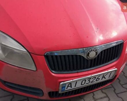 Красный Шкода Фабия, объемом двигателя 1.39 л и пробегом 275 тыс. км за 3200 $, фото 6 на Automoto.ua