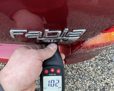 Красный Шкода Фабия, объемом двигателя 1.39 л и пробегом 232 тыс. км за 4500 $, фото 21 на Automoto.ua