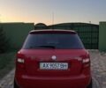 Красный Шкода Фабия, объемом двигателя 1.4 л и пробегом 280 тыс. км за 3400 $, фото 4 на Automoto.ua